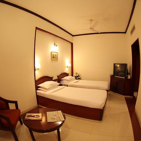 Hotel Rathna Residency Coimbatore Exterior photo